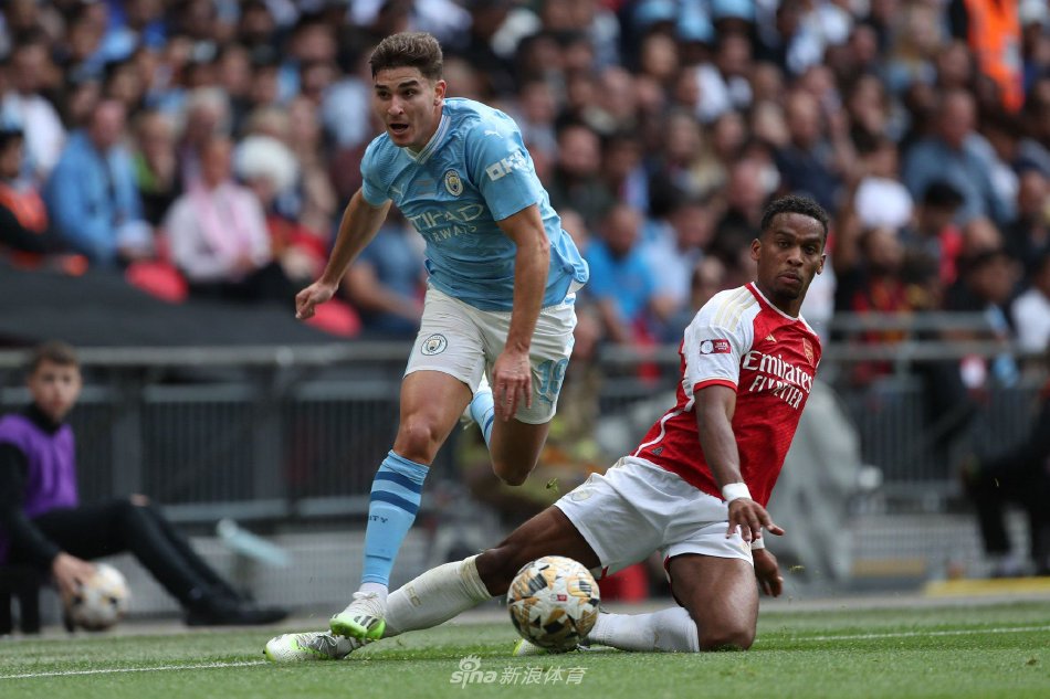 中展现稳定 中展现稳定